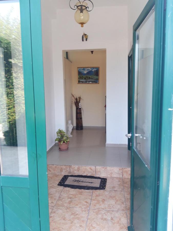 Agron Ξενοδοχείο Orikum Εξωτερικό φωτογραφία